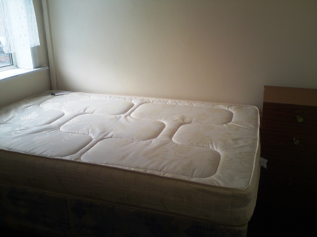 3 Bed Shared Student Houses Leeds, Hyde Park, LS6