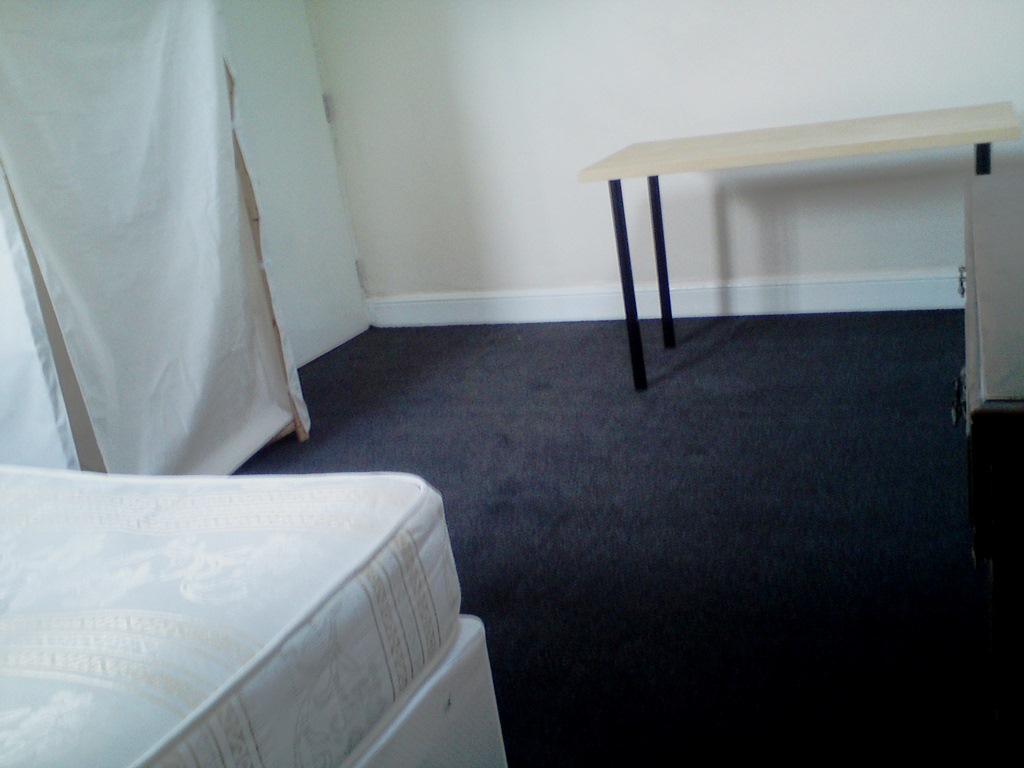 3 Bed Shared Student Houses Leeds, Hyde Park, LS6